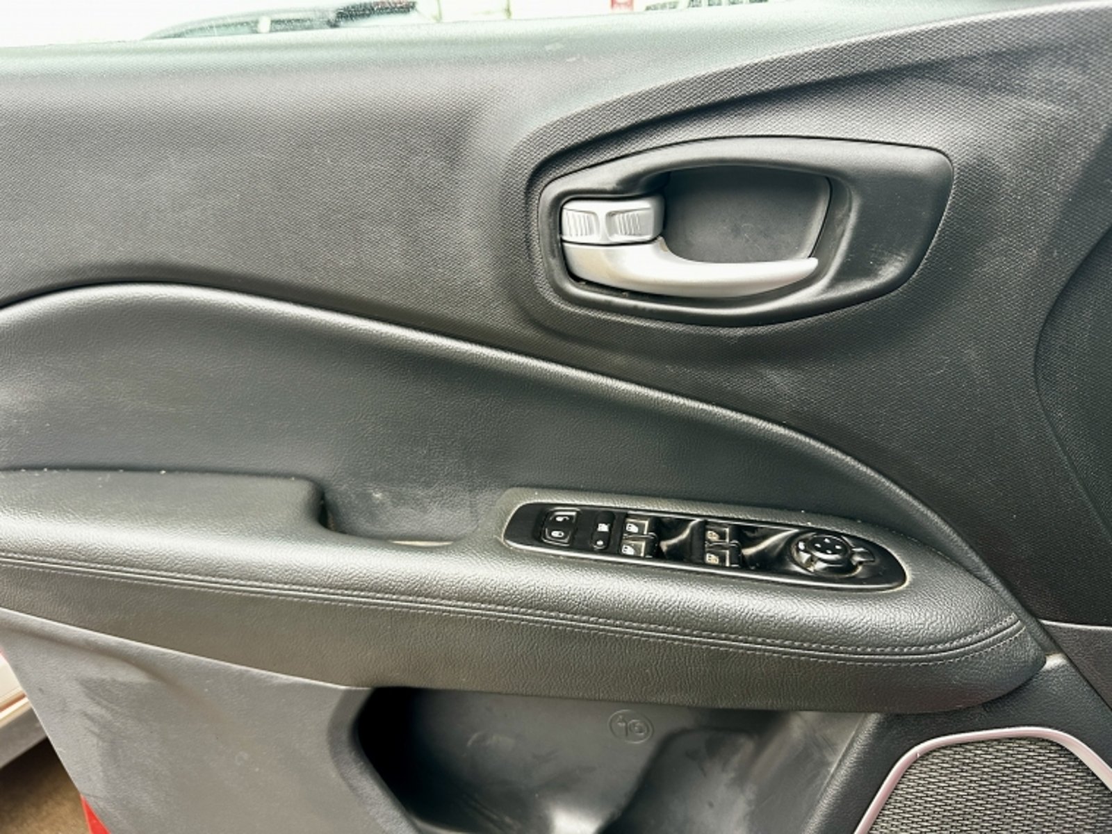 RAM 1000 Big Horn Fwd Bz 1.8 Aut 2024 - Imagen 16 de 20