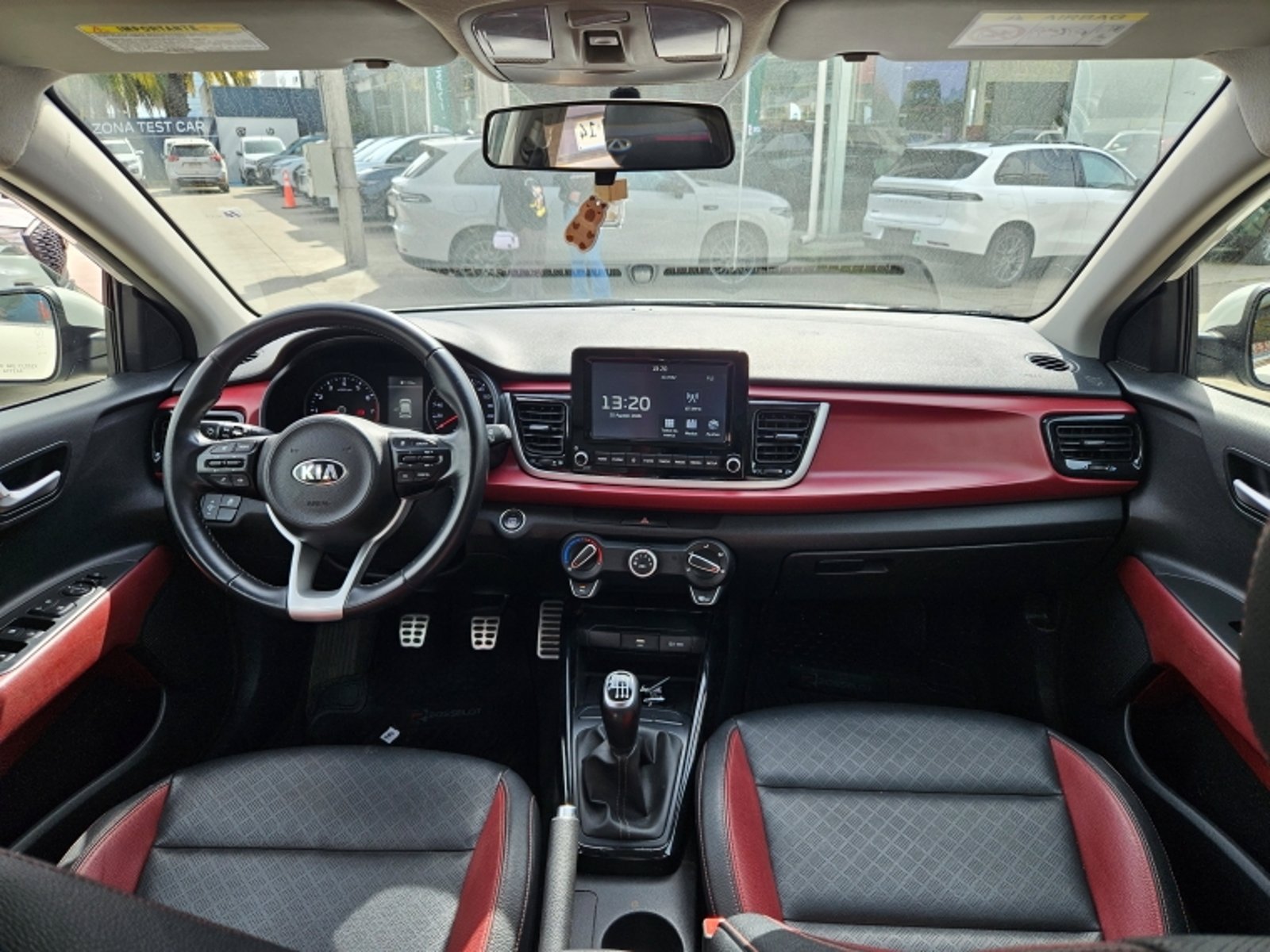 Kia Rio 5 Sport 1.6 2021 - Imagen 6 de 20