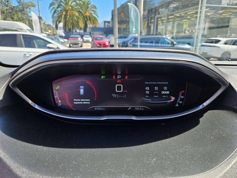 Peugeot 3008 Gt Line 1.6 Aut 2018 - Imagen 13 de 18