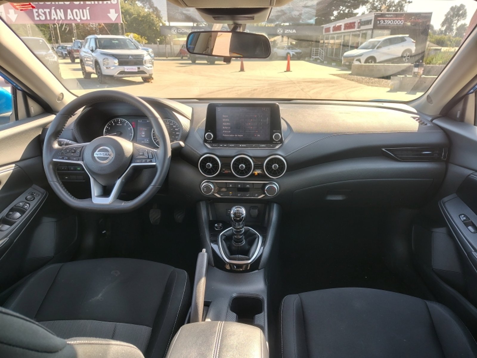 NISSAN Sentra 2.0 Mec 4x2 2021 - Imagen 9 de 20