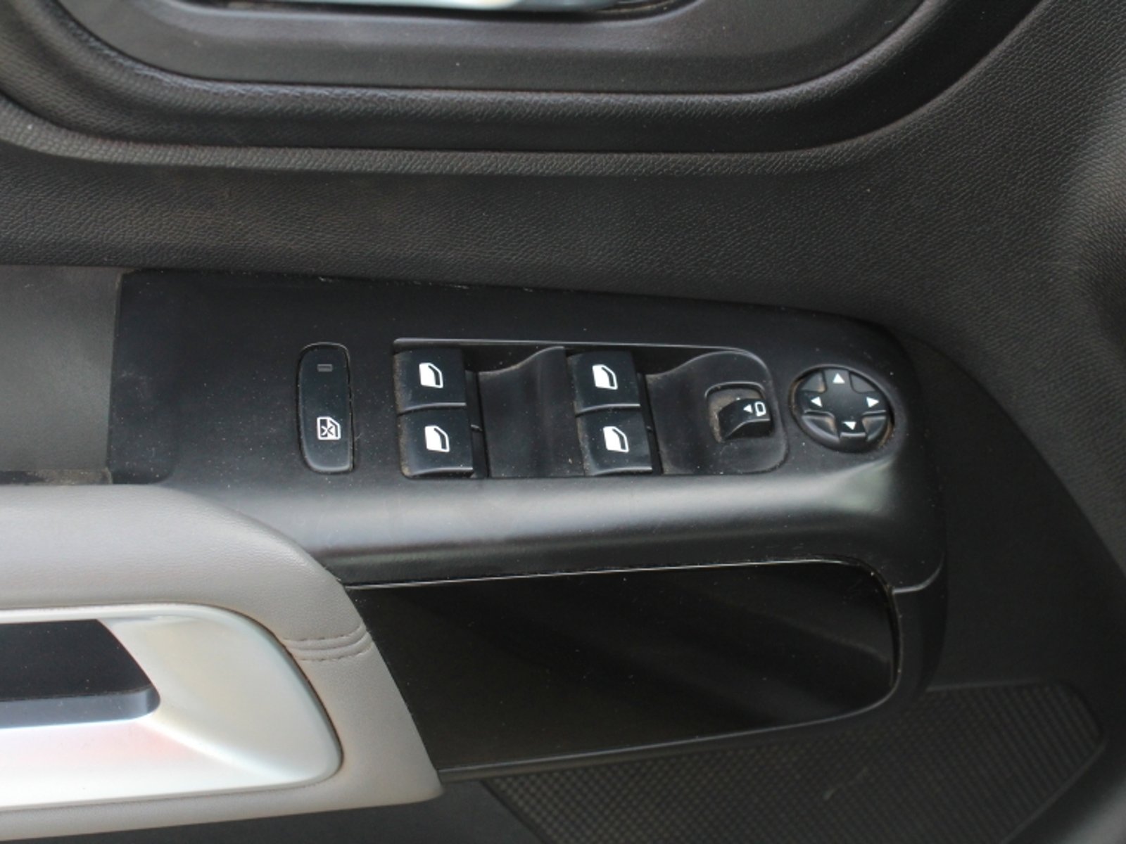 Citroën C5 Aircross Hdi 1.5 Aut 2021 - Imagen 14 de 20