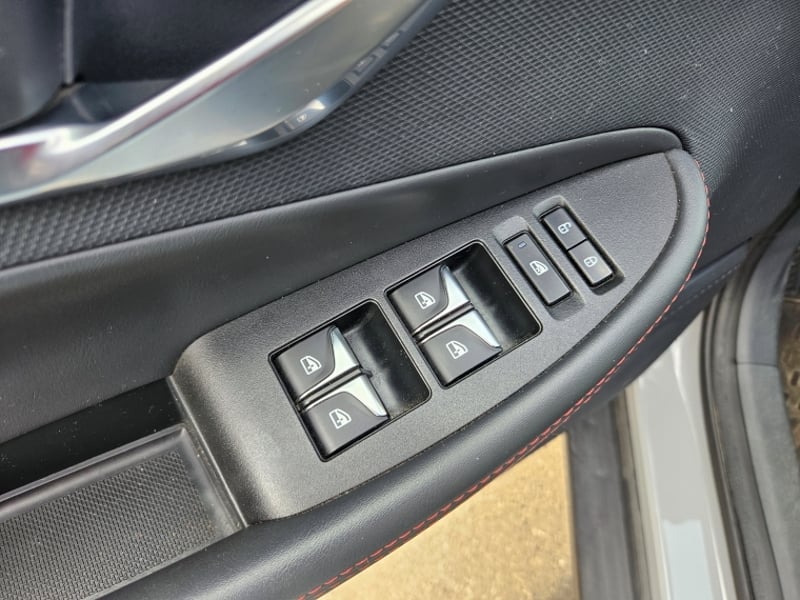 Changan UNI-T Unit Elite 1.5 Aut 2023 - Imagen 14 de 20