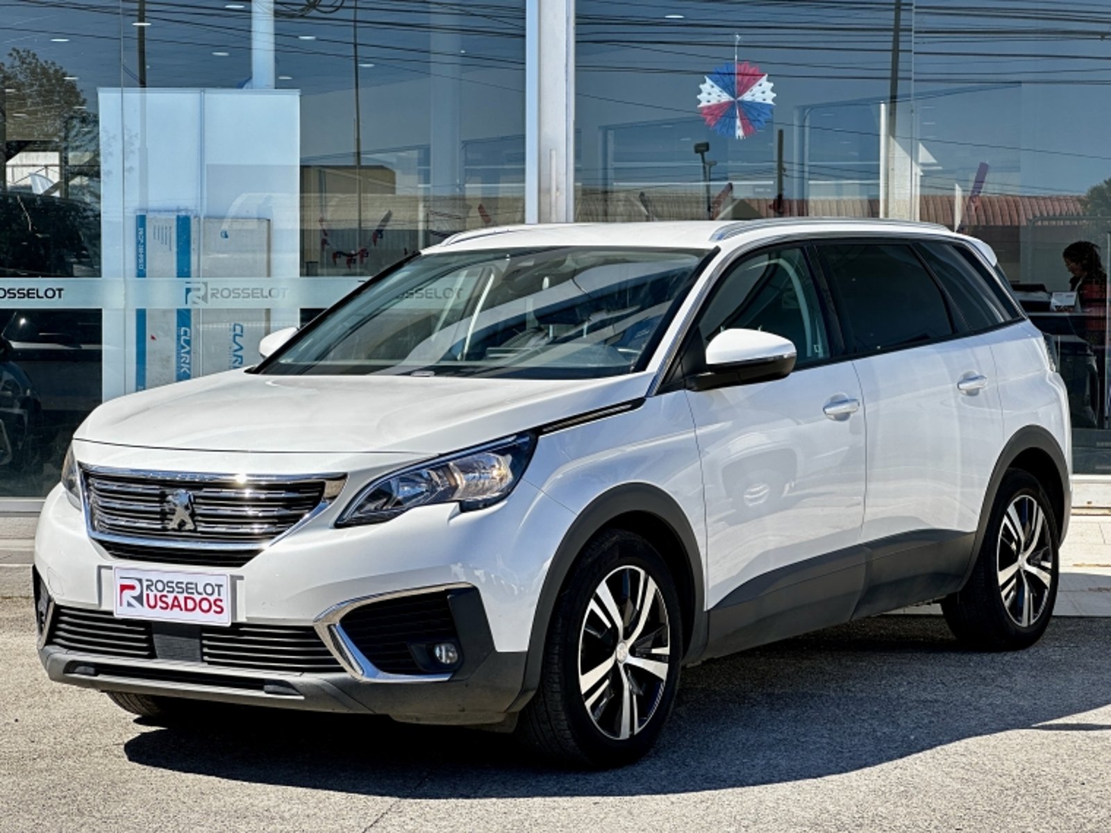 Peugeot 5008 2021