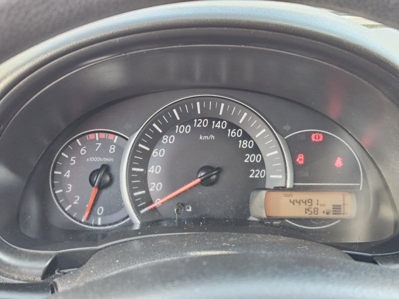 Nissan March K13 Hb 1.6 2021 - Imagen 17 de 20