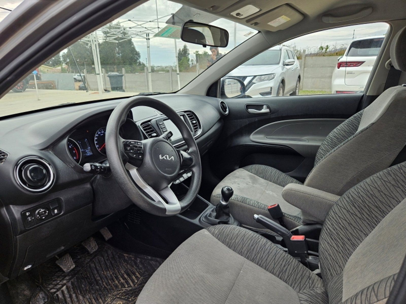 Kia Soluto Lx 1.4l 5mt G Ll Euro 6b 2024 - Imagen 12 de 19