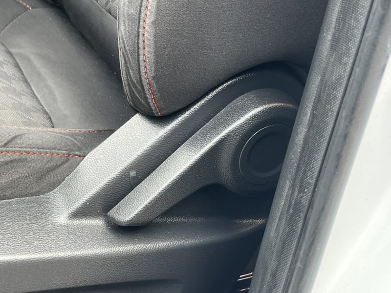 MG Zx 1.5 2023 - Imagen 13 de 20
