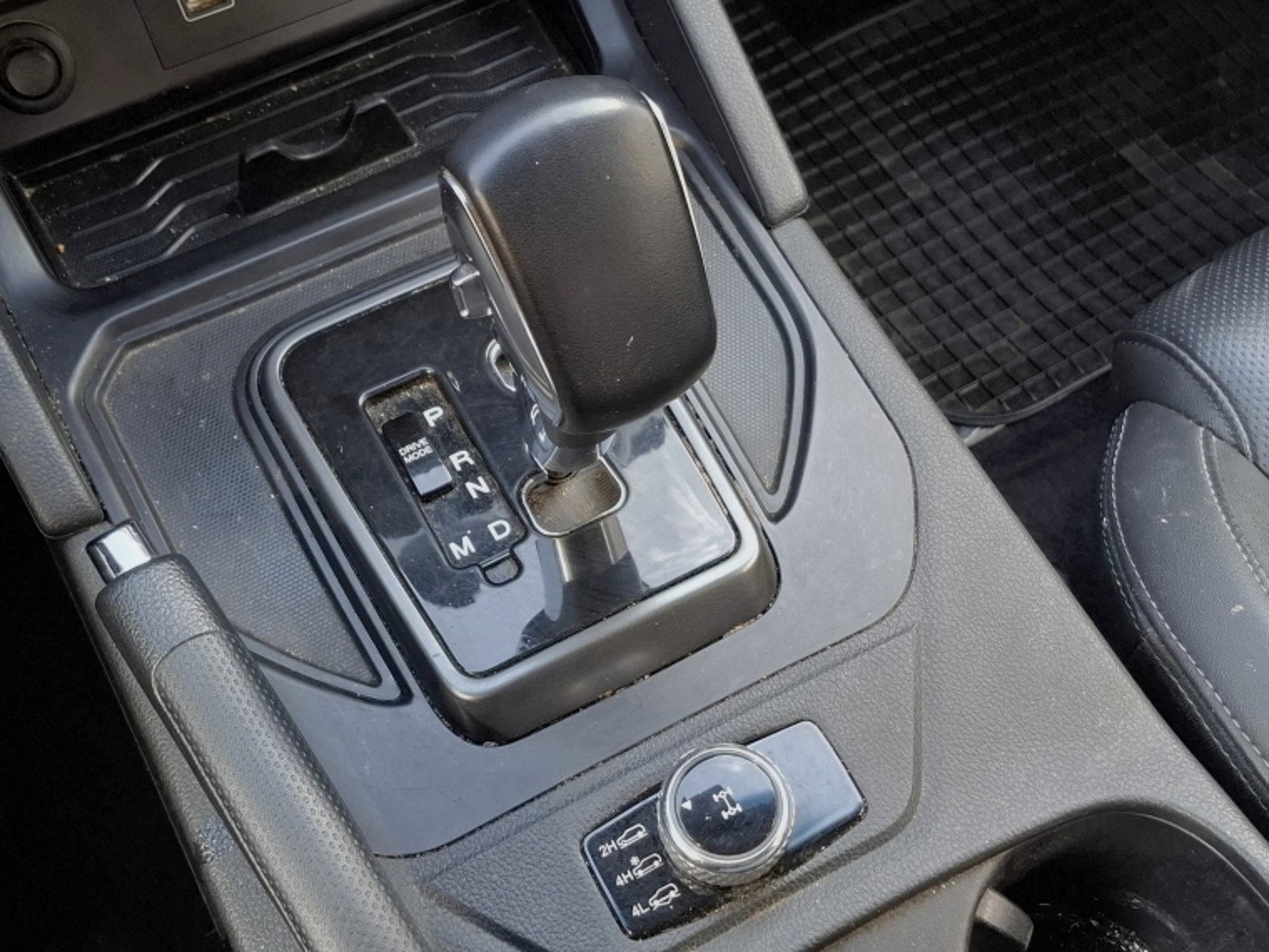 SSANGYONG GRAND MUSSO New Musso Grand Limited 4wd 2.2 Aut 2024 - Imagen 15 de 20