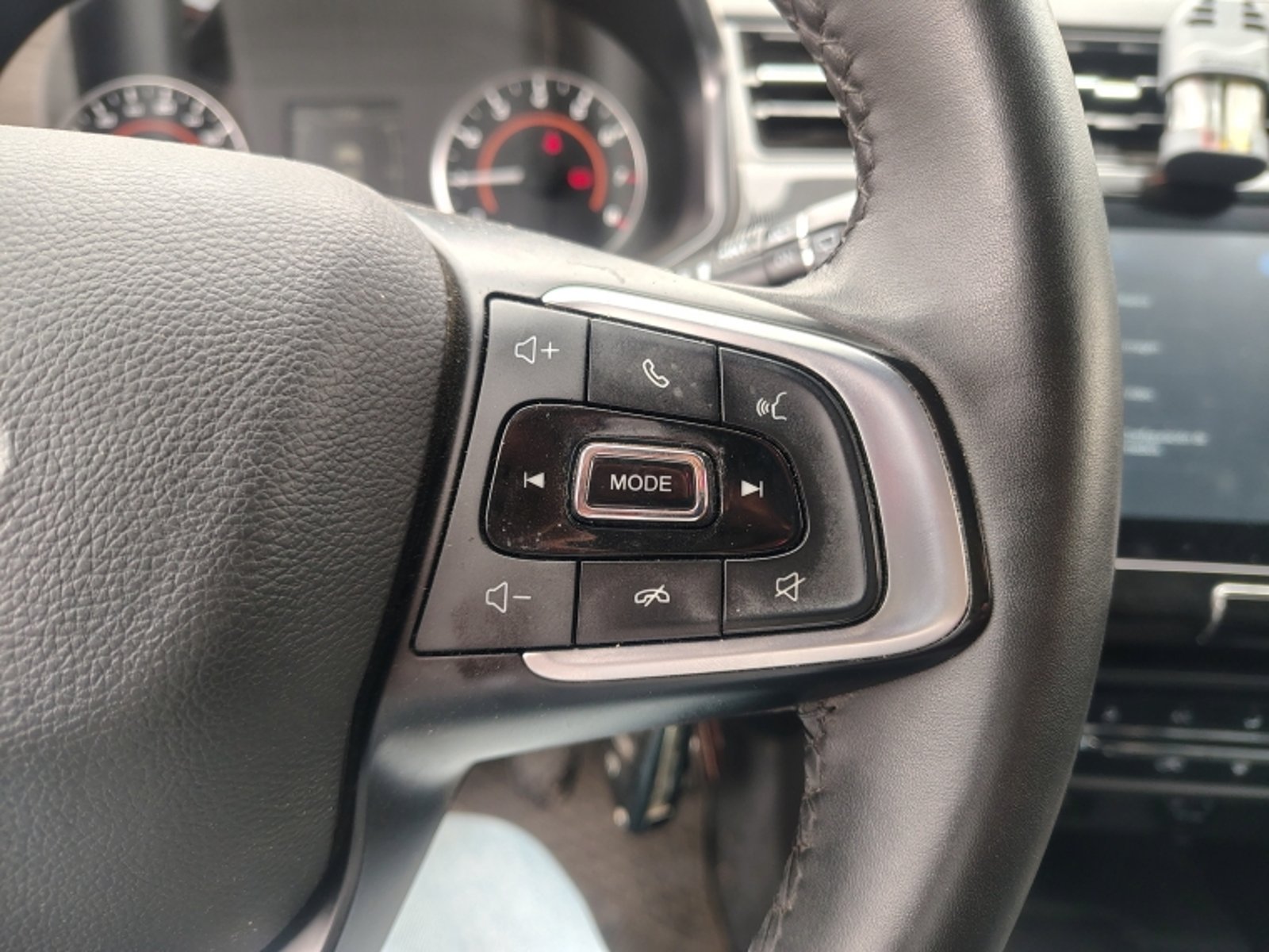 CHERY Tiggo 2 Pro Glx 1.0t 2023 - Imagen 17 de 20