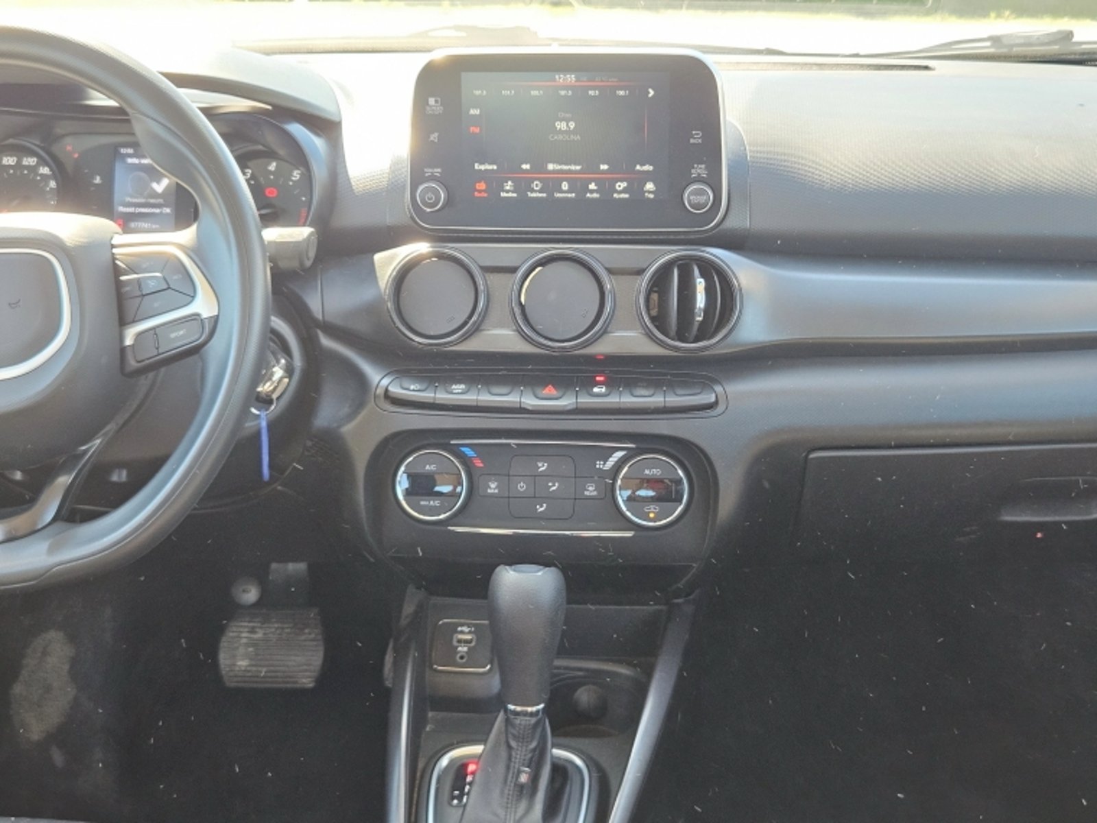Fiat Cronos Drive 1.3 At 2024 - Imagen 10 de 20