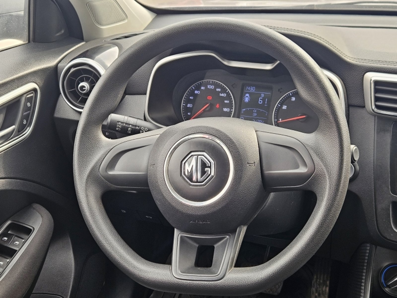 MG Zs 1.5 At 2022 - Imagen 10 de 20