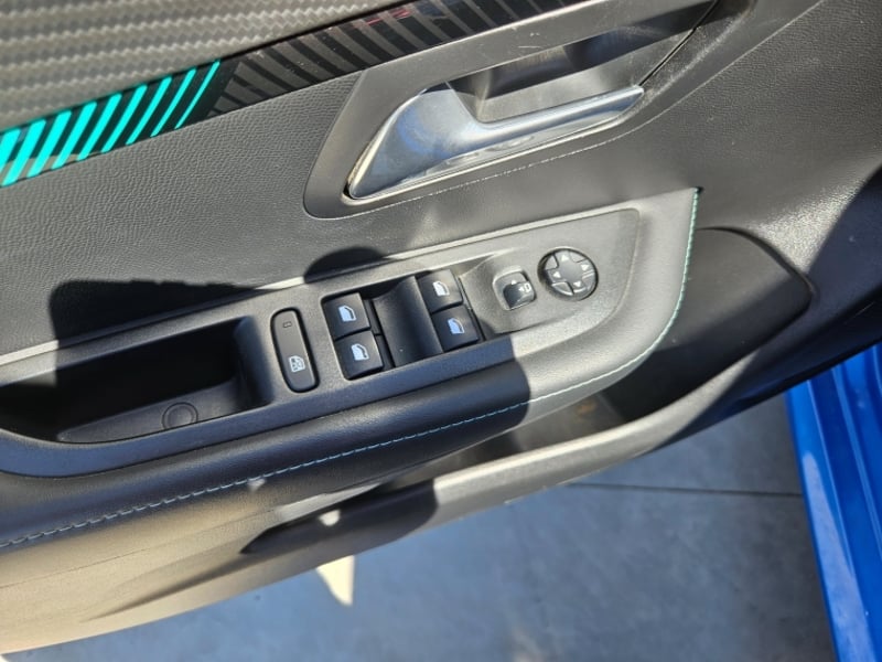 Peugeot 208 Puretech 130 Eat8 1.2 Aut 2022 - Imagen 10 de 20