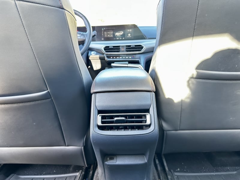 Changan UNI-T Unit Luxury 1.5 Aut 2023 - Imagen 18 de 20
