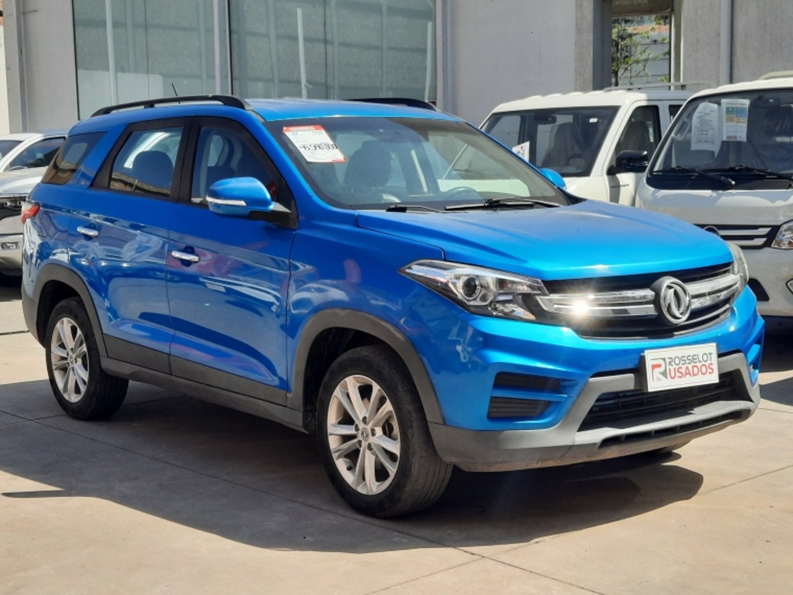 DFSK 560 Suv 560 1.8 2021 - Foto 3 de 20