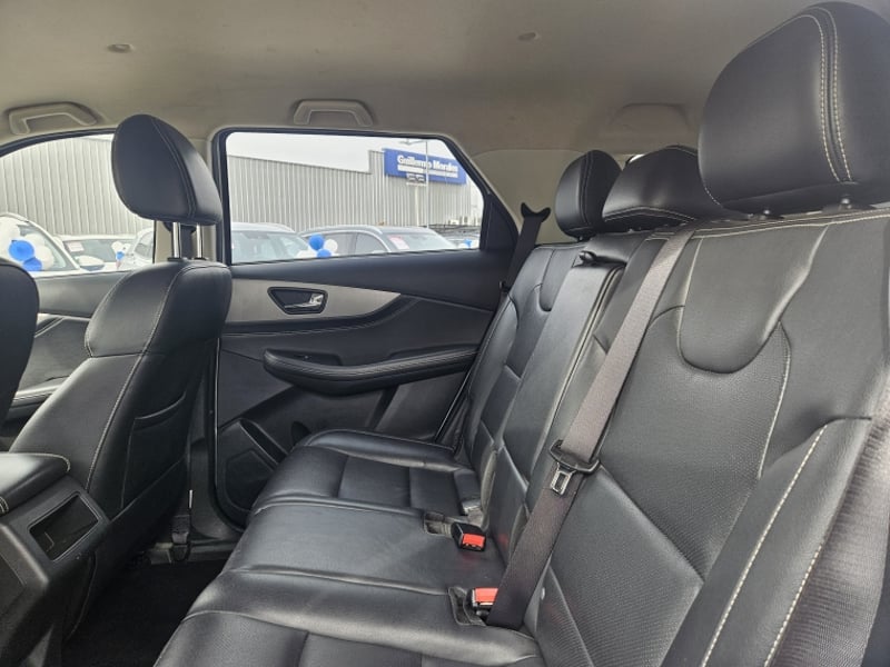 DFSK 560 Suv 560 4x2 1.8 2024 - Imagen 8 de 20