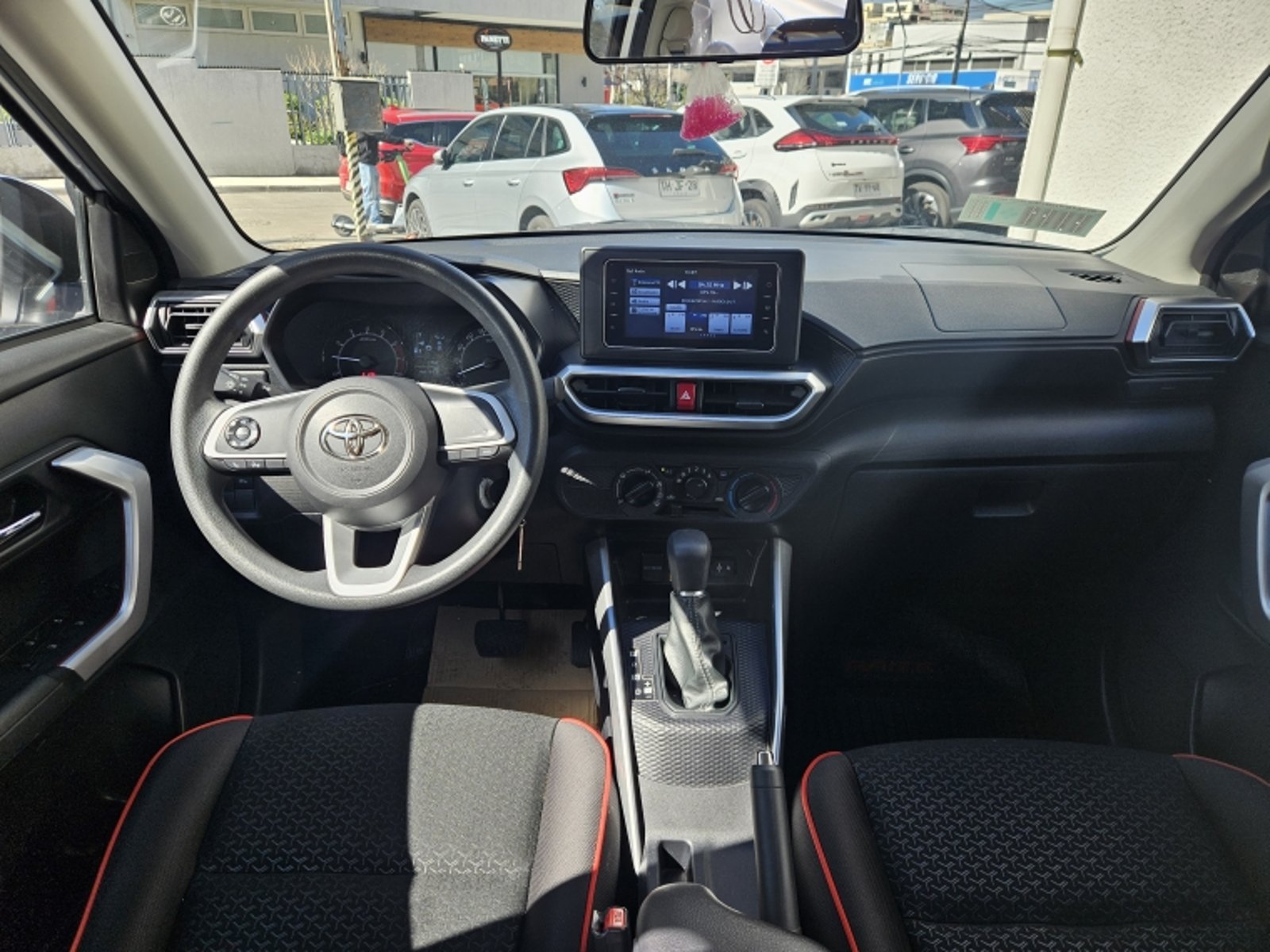 Toyota Raize Cvt 1.2 Aut 2024 - Imagen 9 de 20