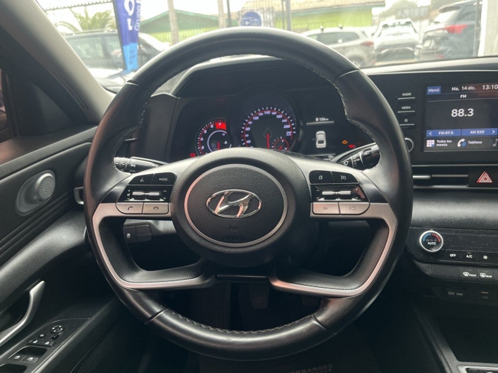 HYUNDAI Elantra Cn7 2.0 2023 - Imagen 16 de 20