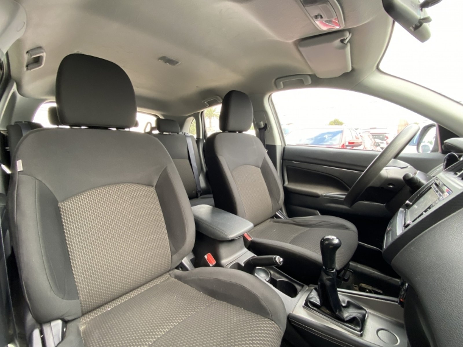 MITSUBISHI Asx 4x2 Mt 1.6 2023 - Imagen 17 de 20