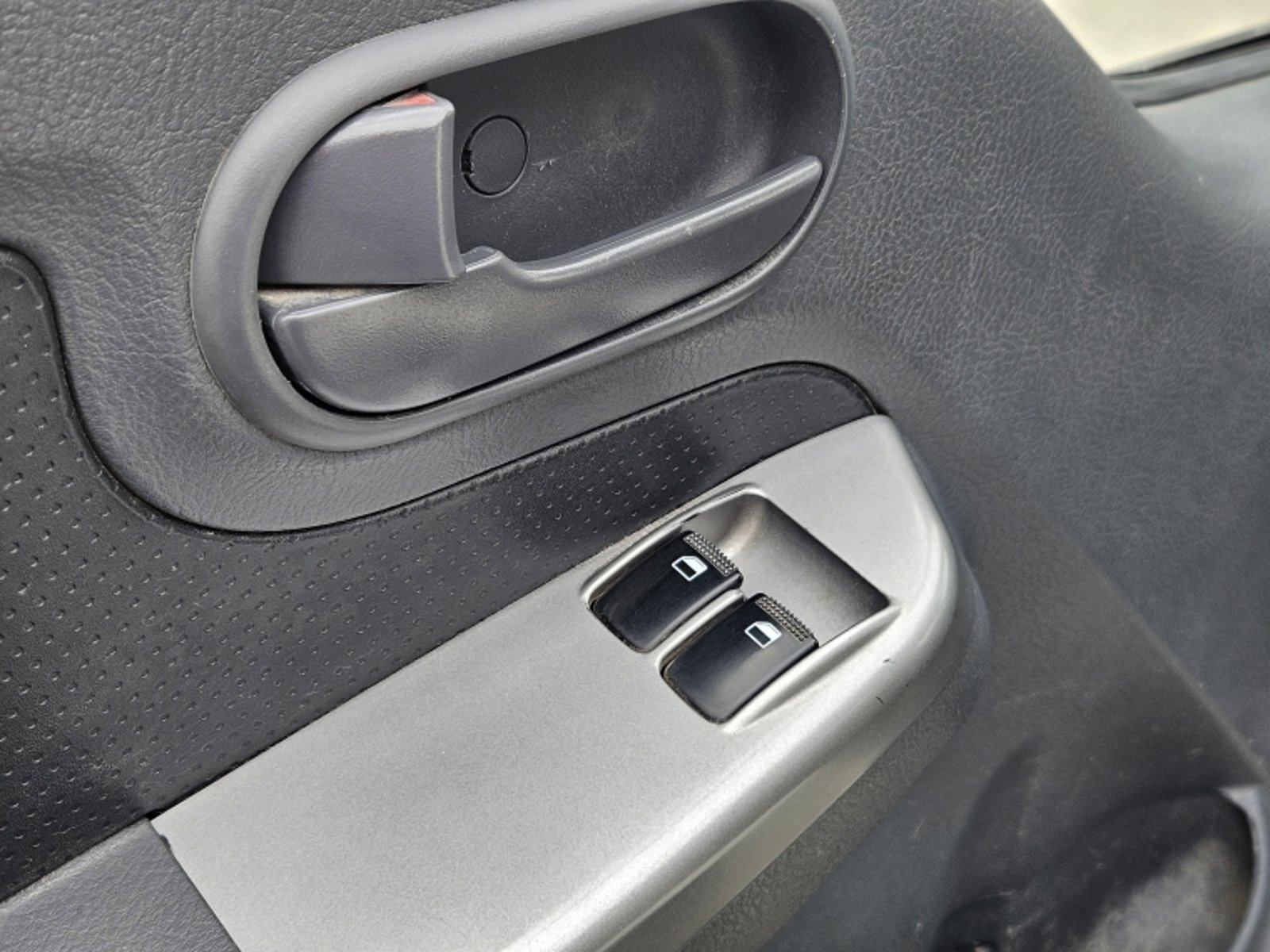 Kia Frontier P/up Lx 2.5l 6mt Av Ab Euro 6c 2024 - Imagen 10 de 20