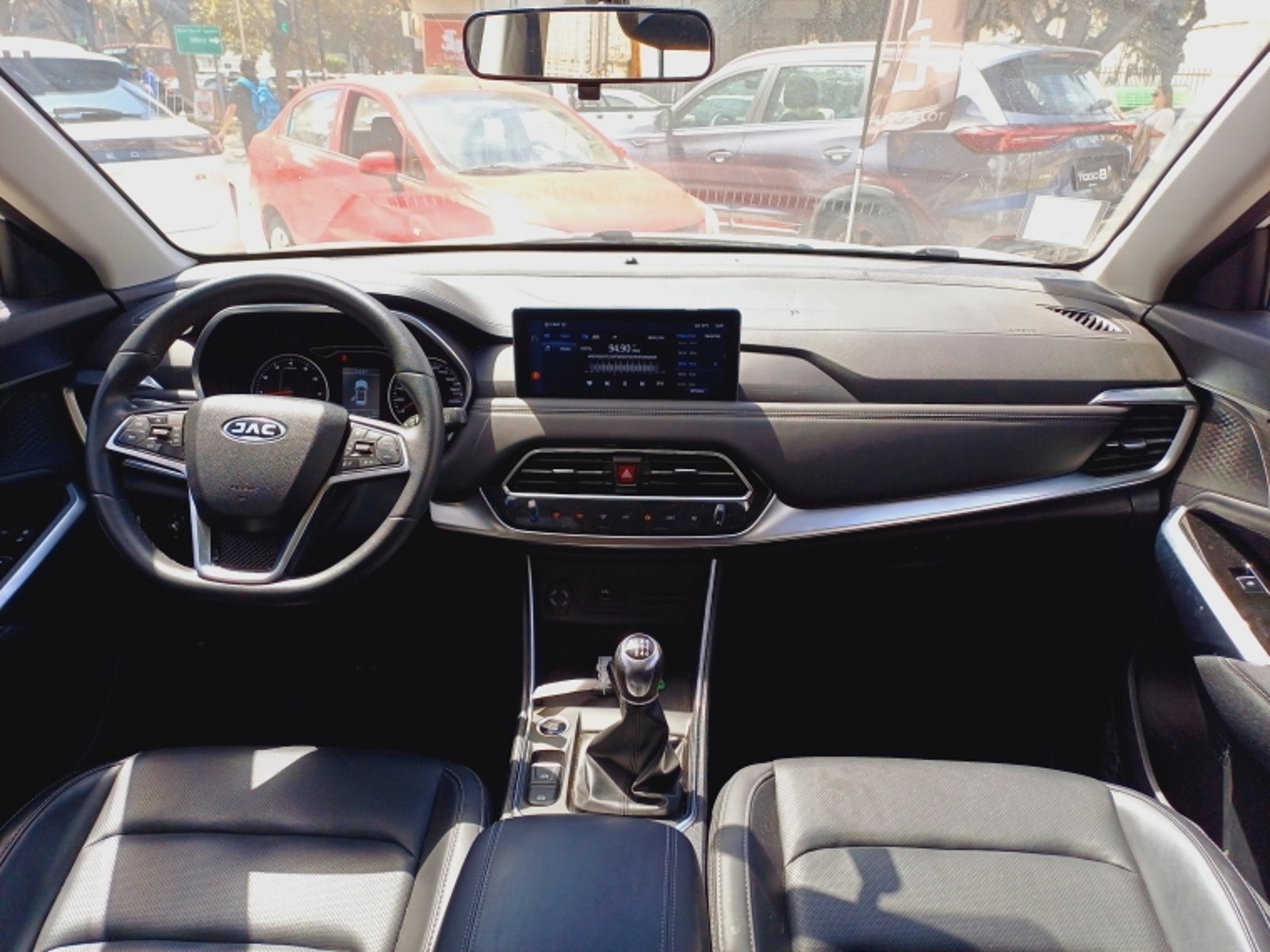 JAC Js8 Luxury 1.5 2024 - Imagen 9 de 19