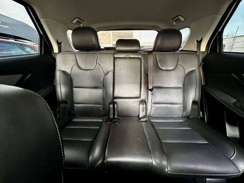 DFSK 560 Suv 560 4x2 1.8 2024 - Imagen 15 de 16