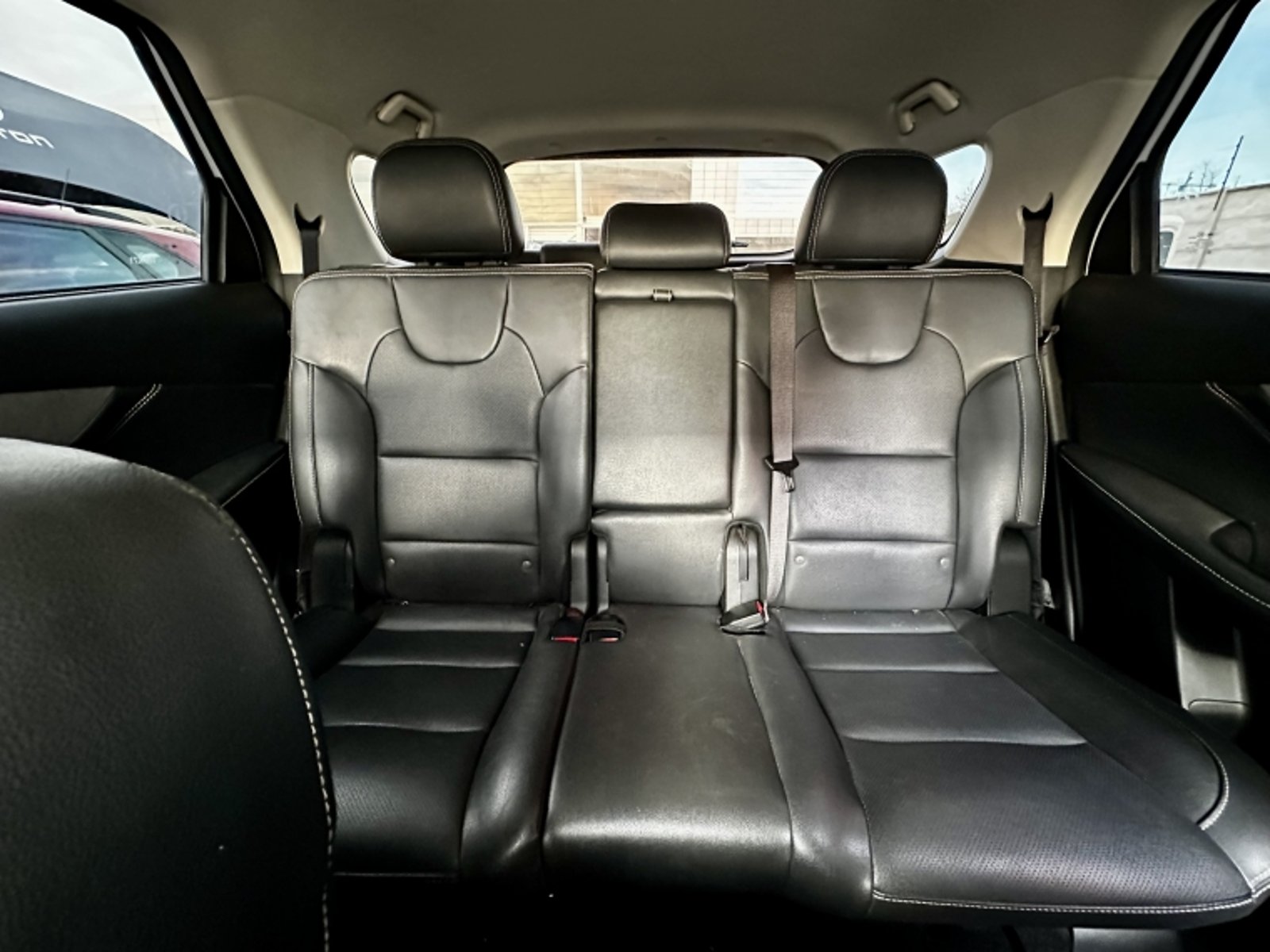 DFSK 560 Suv 560 4x2 1.8 2024 - Imagen 15 de 19