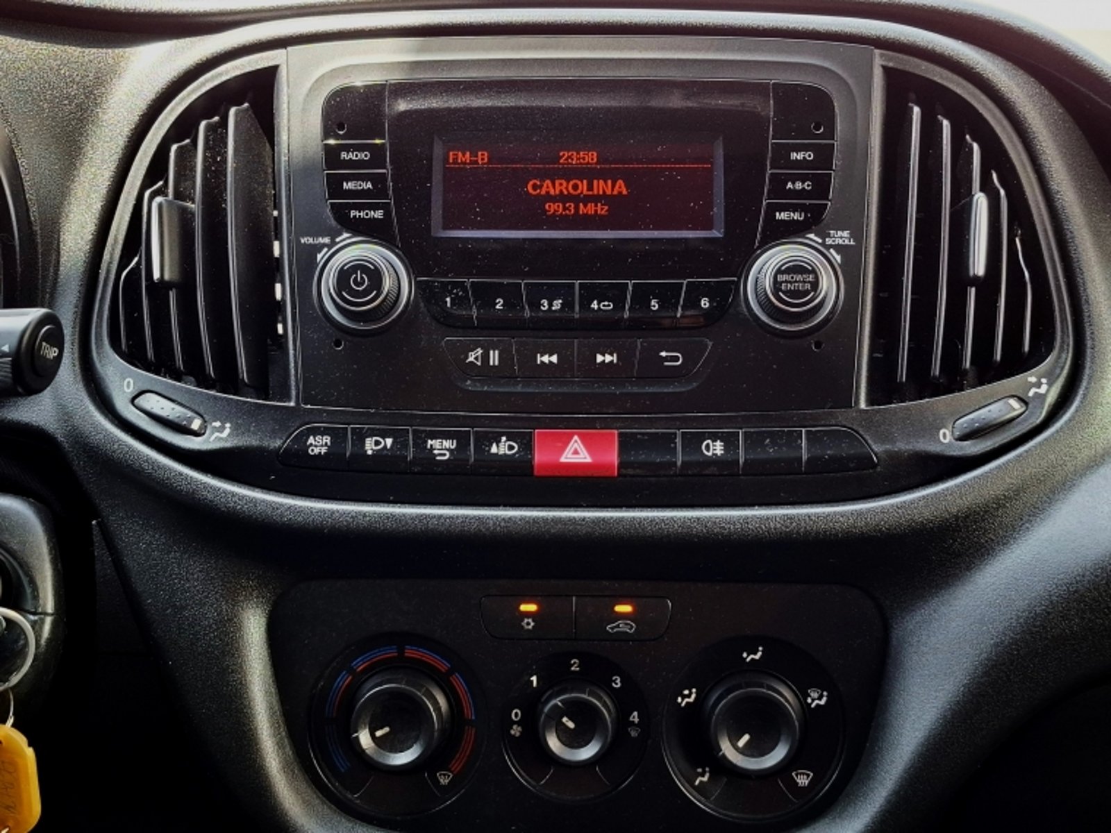 RAM V1000 Van 1000 1.3 2020 - Imagen 16 de 20