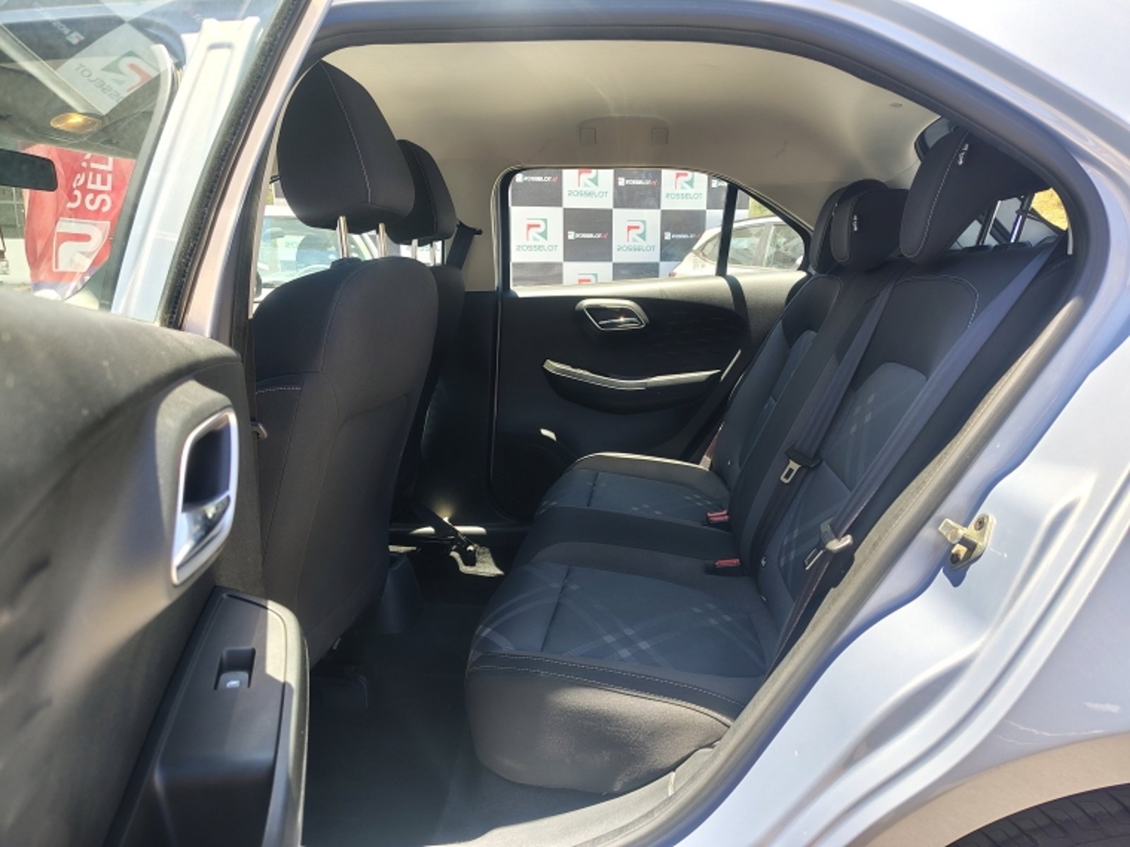 MG 3 Hatch Back 1.5 Aut 2023 - Imagen 8 de 19