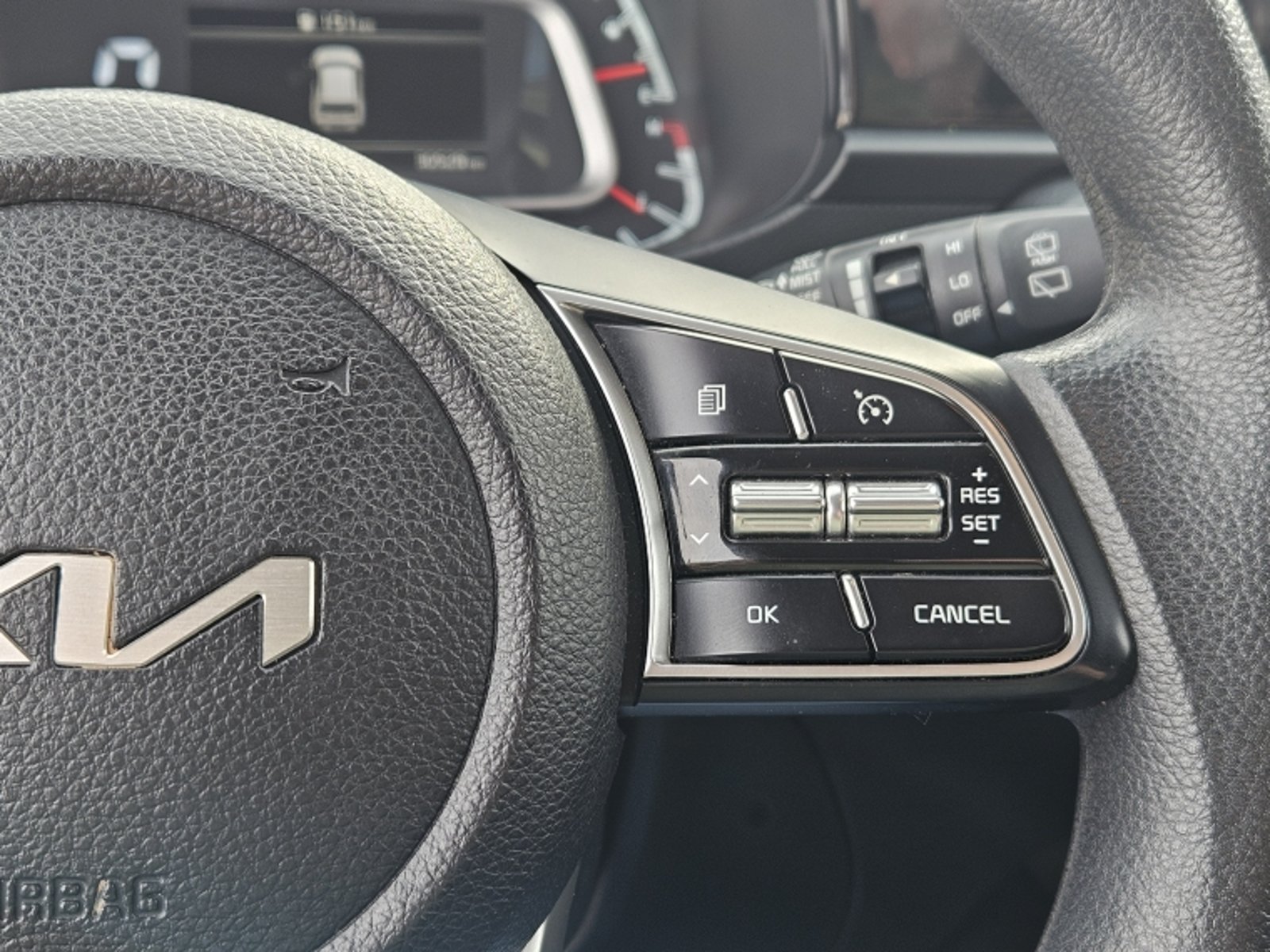KIA Sonet Ex 1.5l 6mt 2023 - Imagen 18 de 20