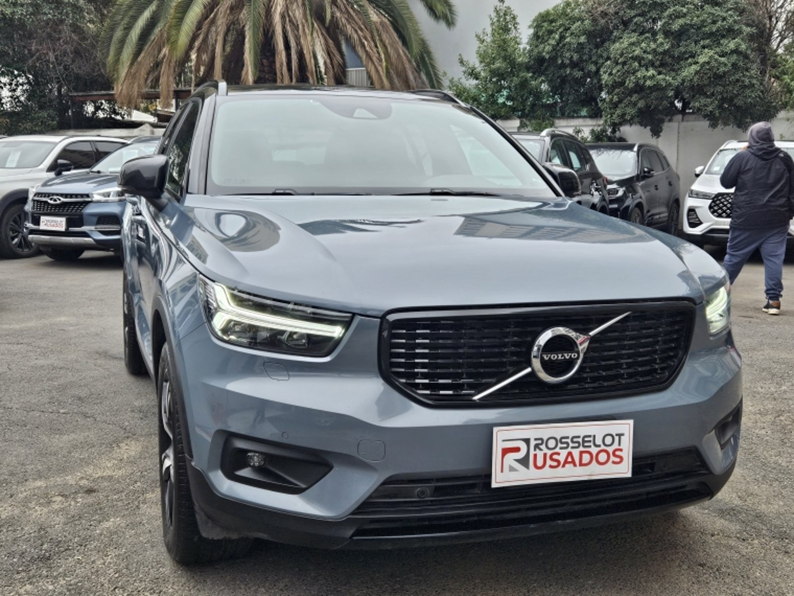Volvo Xc40 T4 Fwd 2.0 Aut 2020 - Foto 3 de 20