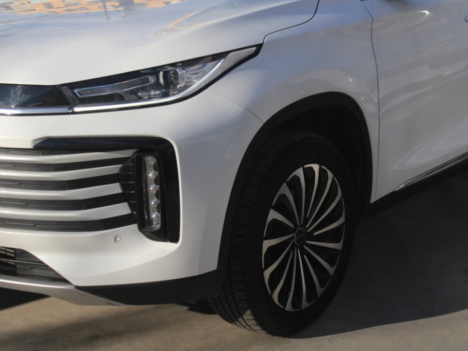 Exeed Txl Unlimited 2.0 Aut 2023 - Foto 2 de 20