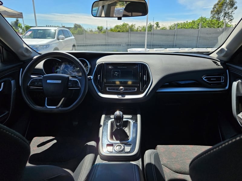 Jetour X70 Mt 1.5 2024 - Imagen 8 de 20