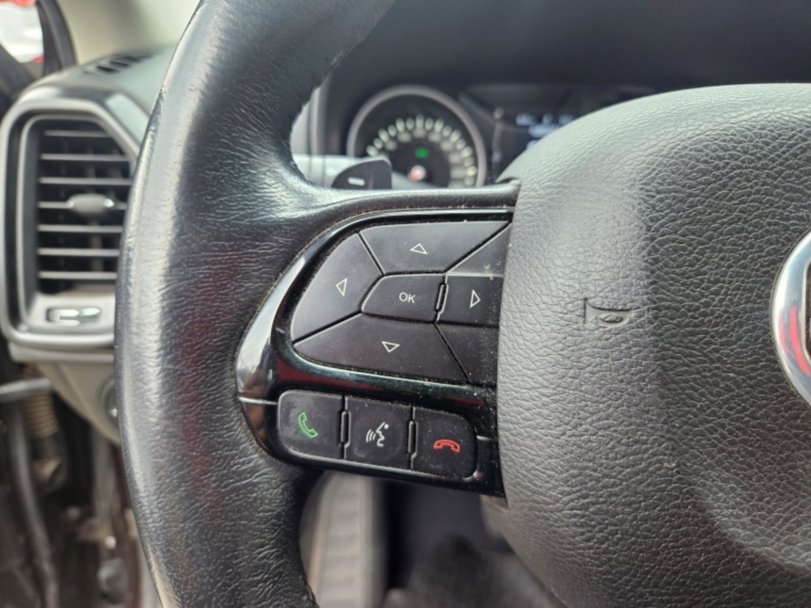 RAM 1000 Big Horn Dcab 1.8 Aut 2021 - Imagen 17 de 20
