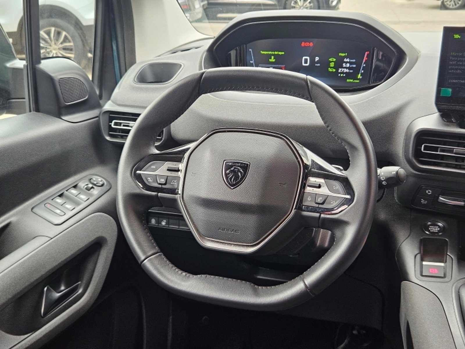 PEUGEOT Rifter Allure 1.5 Aut 2025 - Imagen 12 de 20