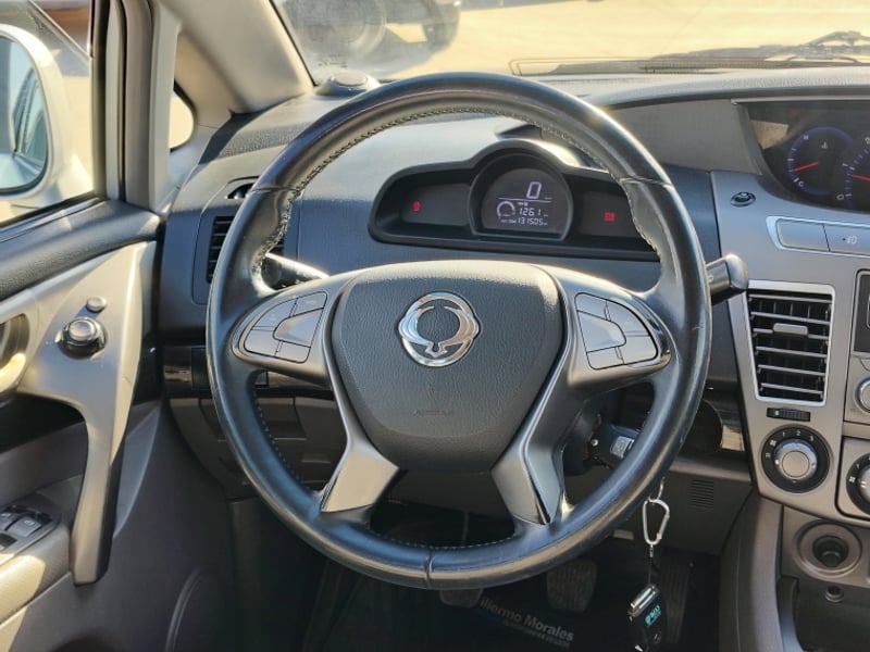 SsangYong Stavic Full 2.2 2016 - Imagen 12 de 20