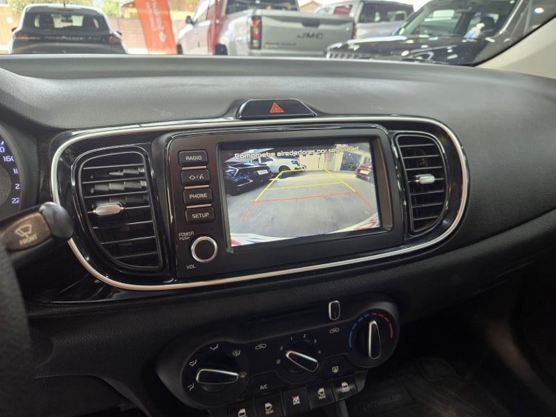 Kia Soluto Mpi 1.4 2024 - Imagen 17 de 17