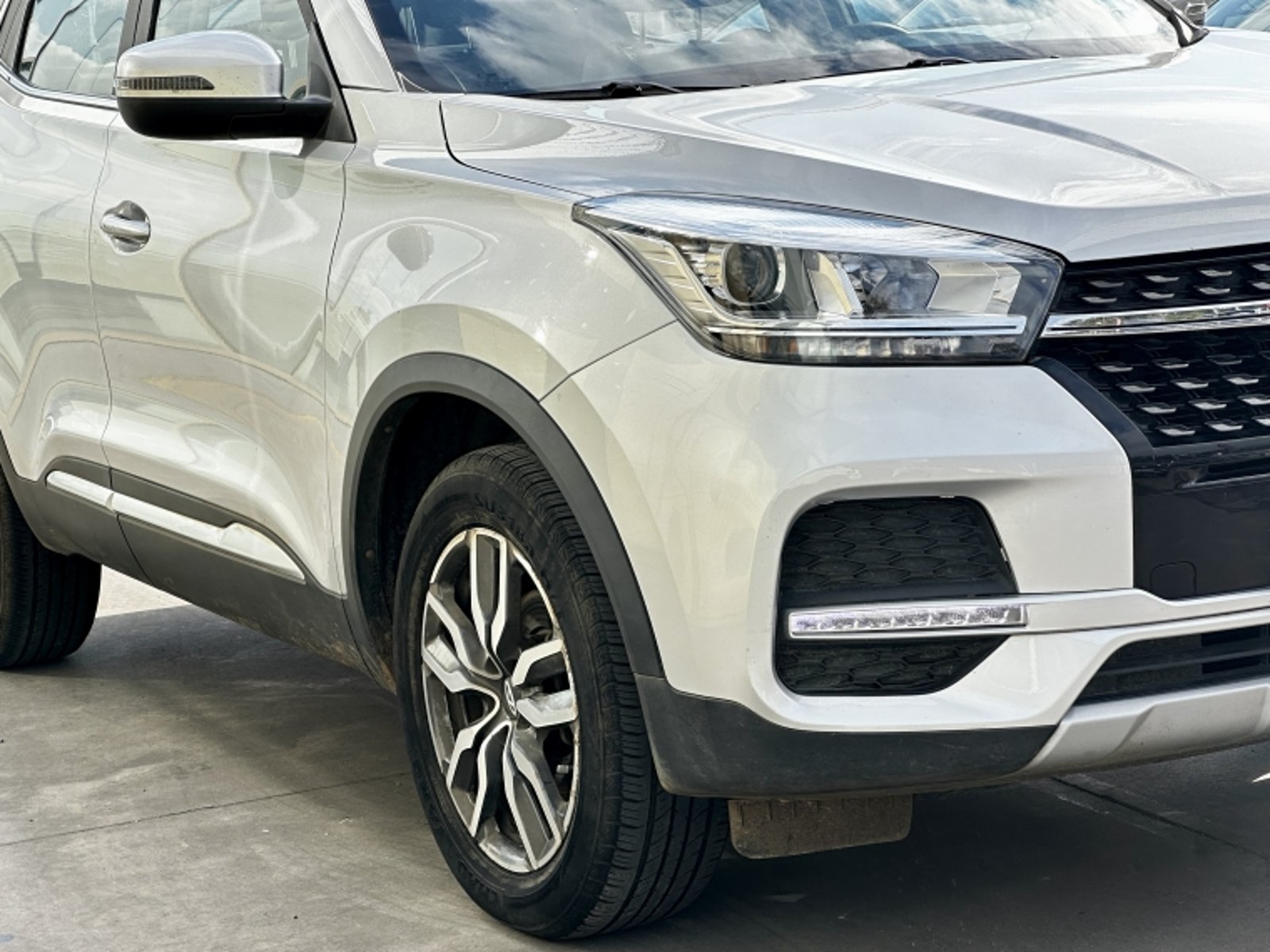 Chery Tiggo 3 1.5 2023 - Foto 4 de 20