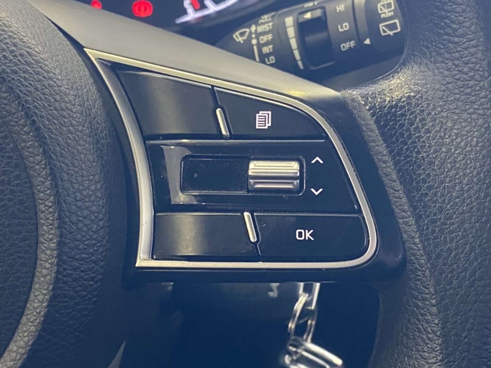 KIA Sonet Ex 1.5l 6mt Ac Ri Euro 6b 2024 - Imagen 14 de 20