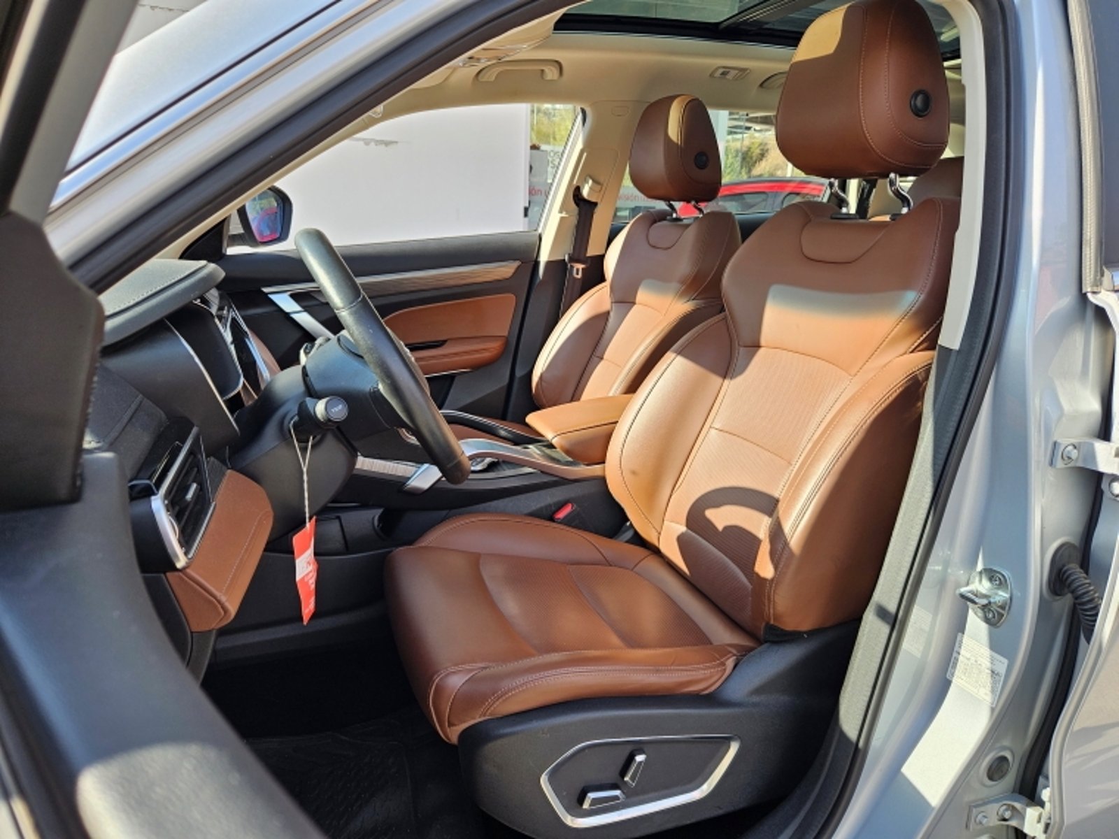 GEELY Azkarra 4x4 1.5 Aut 2023 - Imagen 16 de 20