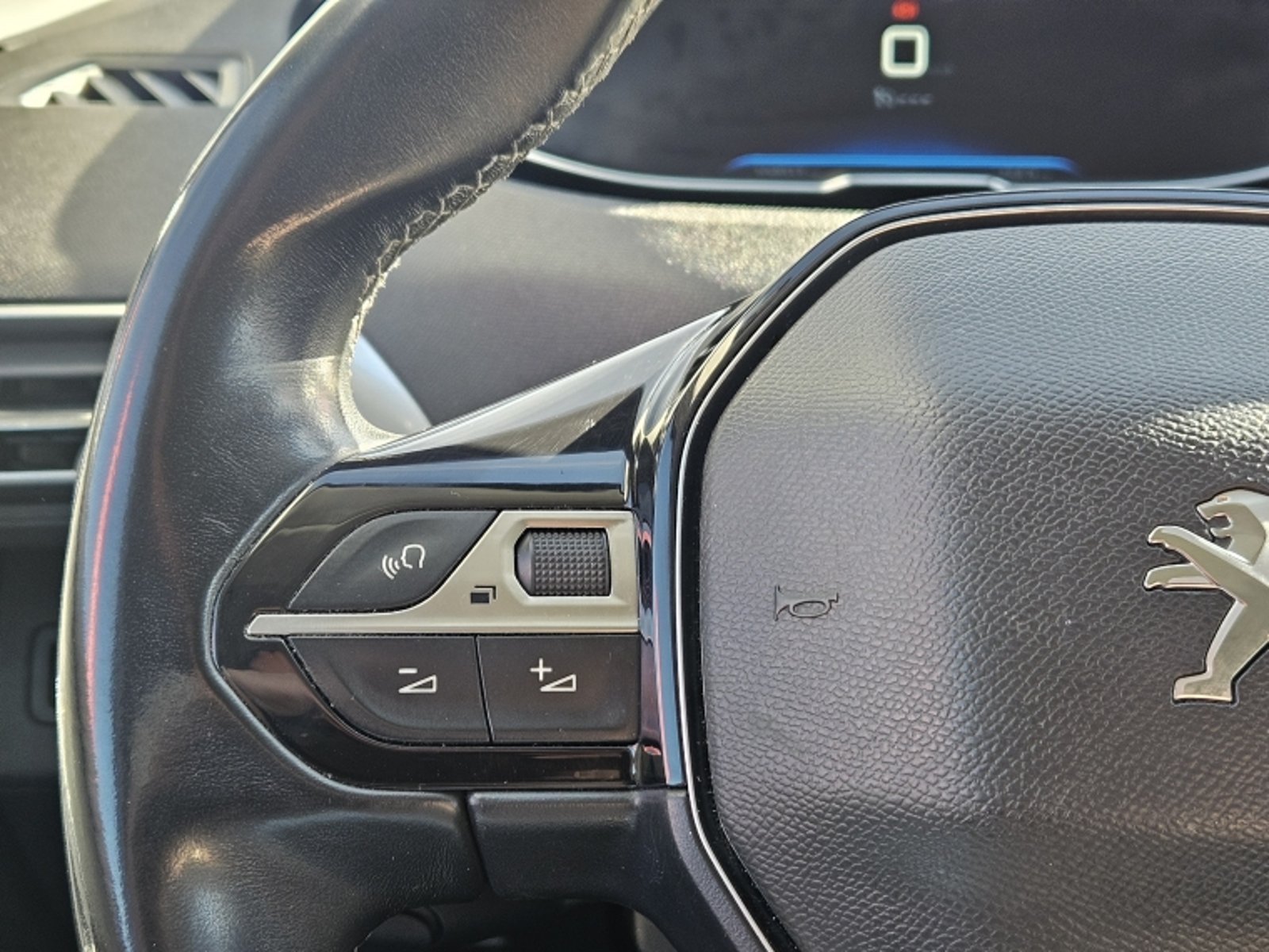 PEUGEOT NEW 3008 3008 Active Bluehdi 1.5 2019 - Imagen 17 de 20