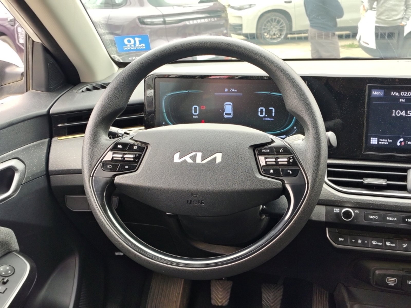 KIA K3 Cross Ex 1.4 2024 - Imagen 11 de 20