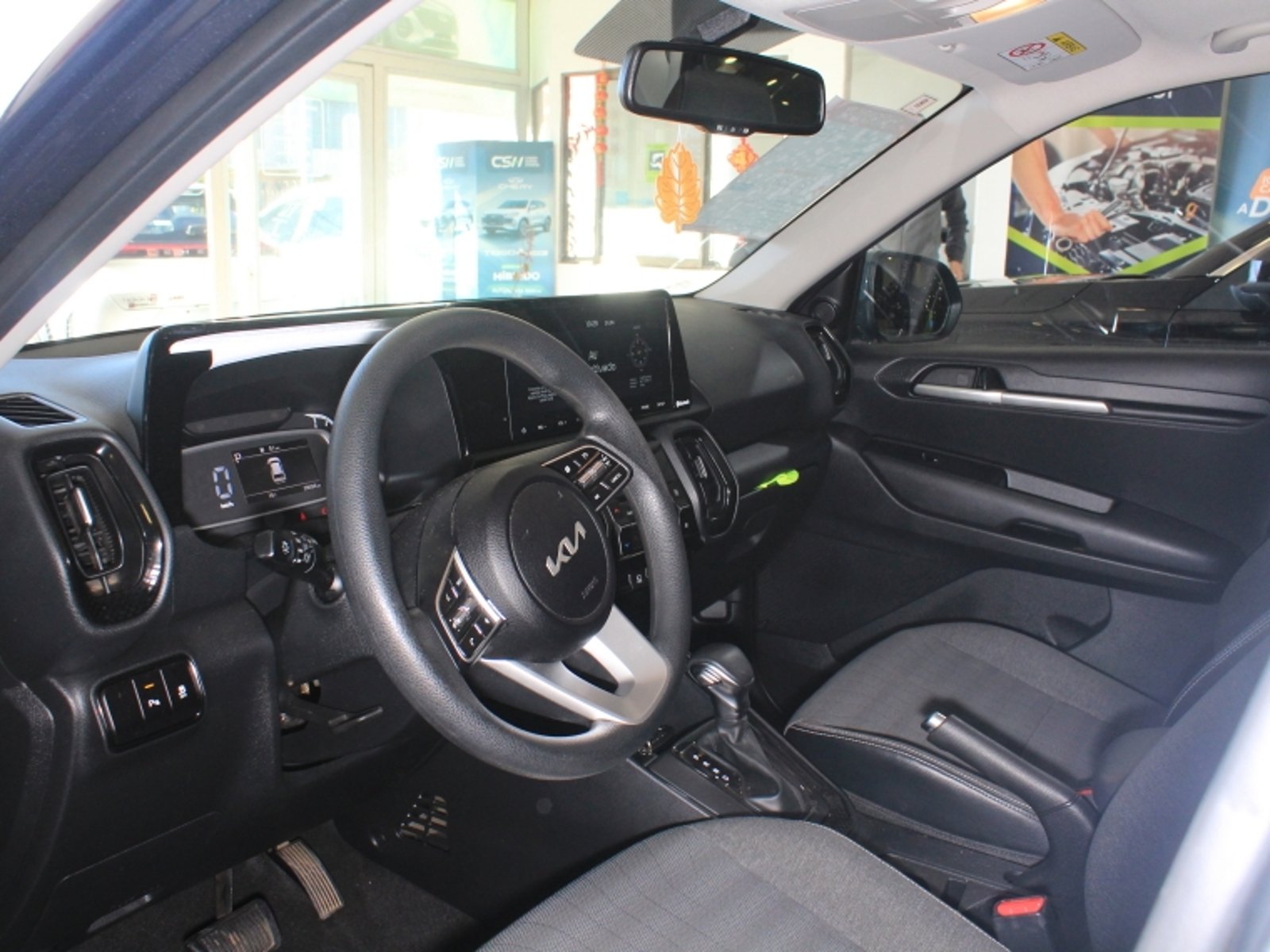 KIA Sonet Ex Ivt 1.5 Aut 2023 - Imagen 12 de 20