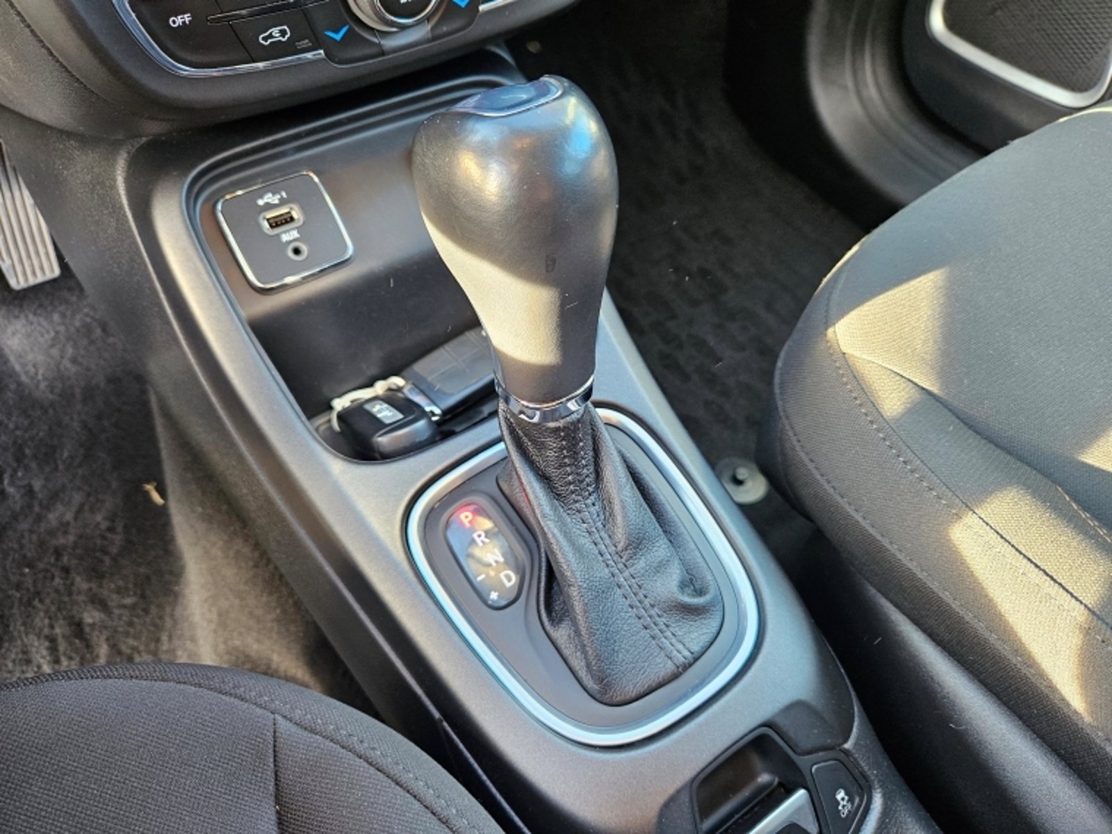 JEEP Compass Sport At6 2.4 Aut 2021 - Imagen 15 de 20