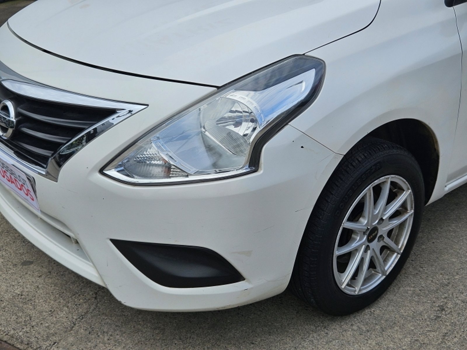 Nissan Versa 1.6 2018 - Foto 2 de 20