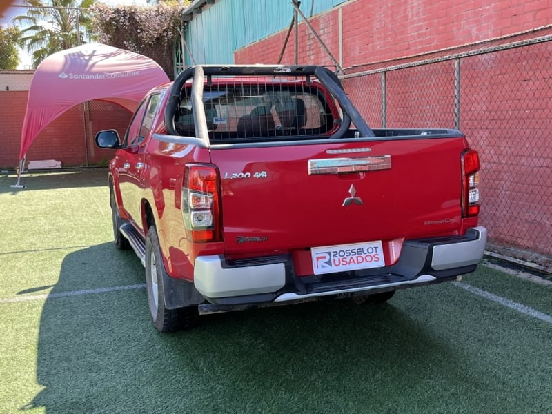Mitsubishi KATANA L200 D/c 2.2 Katana Crt 4x4 Special Pack Euro 6d 2024 - Imagen 4 de 20
