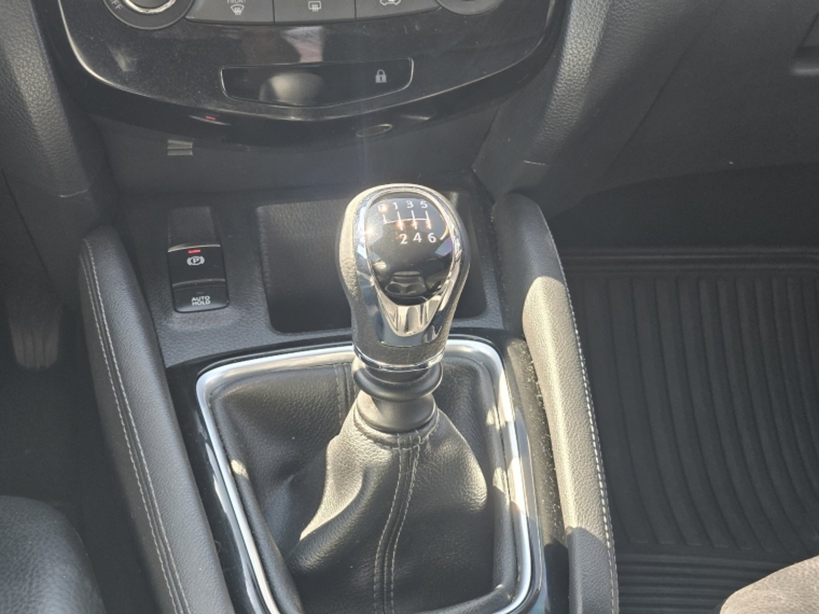 NISSAN Qashqai J11 2.0 2021 - Imagen 12 de 20