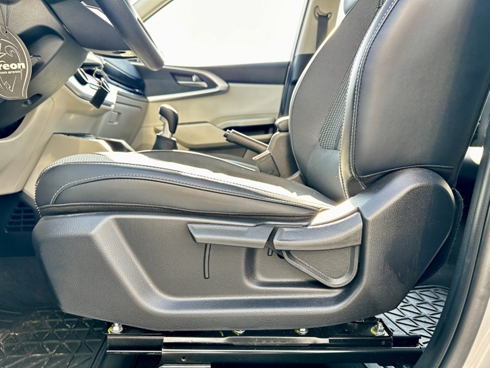 KIA Carens Lx 1.5 2025 - Imagen 16 de 20