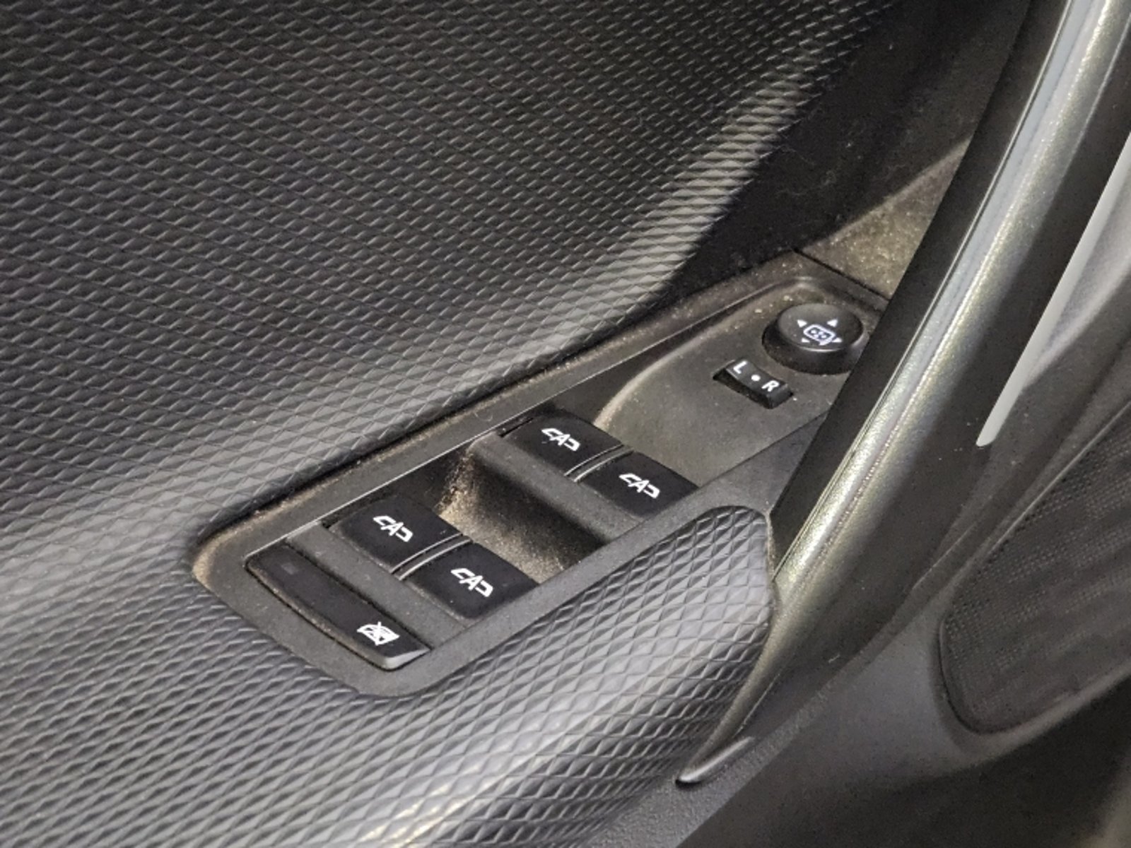 CHEVROLET Tracker 1.2t 2023 - Imagen 9 de 20