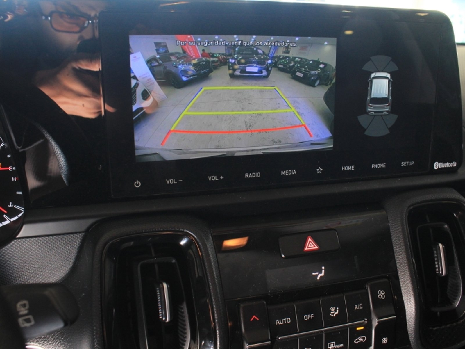 KIA Sonet Ex Ivt 1.5 Aut 2023 - Imagen 17 de 20