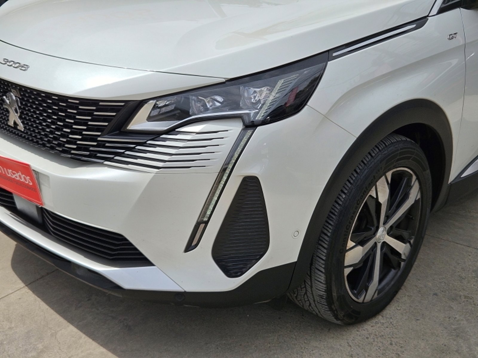 Peugeot 3008 Puretech 180 Eat8 1.6 Aut 2023 - Foto 2 de 20
