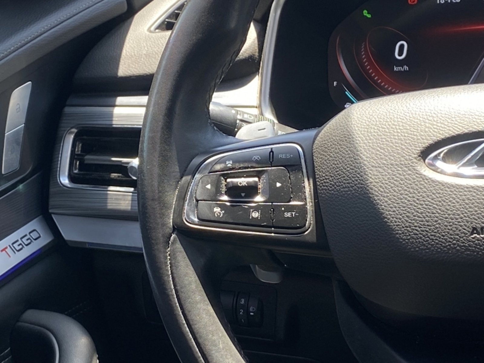 CHERY Tiggo 8 Pro Glx Dct 1.6 Aut 2023 - Imagen 13 de 20